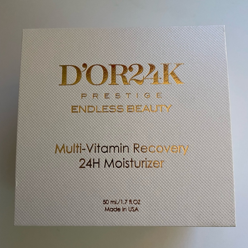 D'OR24K Prestige Multi-Vitamin Recovery 24H Moisturizer - Gold and White
